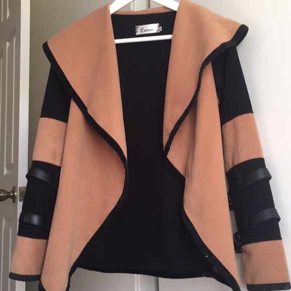 Coat - Picture 3 of 5